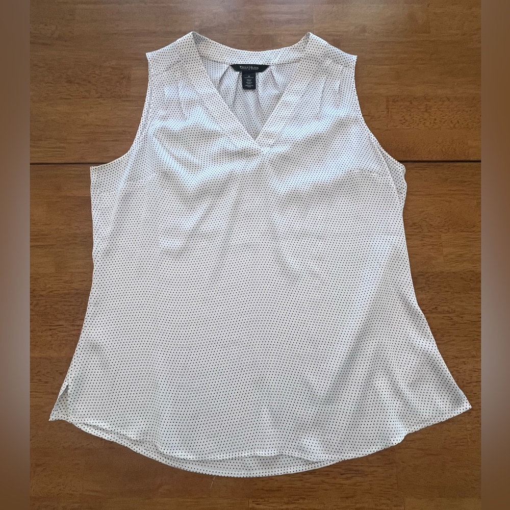 White House Black Market V-Neck Dotted Blouse